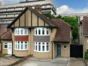 Cedar Walk, Hemel Hempstead, 3 Bedroom Semi detached