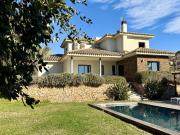 Ceigrup The On Estate: En una tranquila y cuidada...