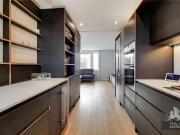 Celandine Close, London, E14 3 bed maisonette to rent...