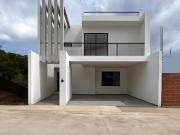 CENDO CASA EN PEDREGAL DE LAS ÁNIMAS XALAPA VERACRUZ