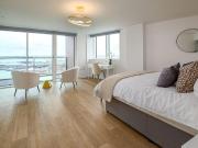 Centenary Plaza, Southampton, SO19