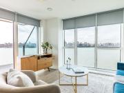 Centenary Plaza, Southampton SO19, 2 bed flat to rent,...