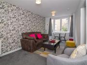 Central 1 bedroom flat in West End