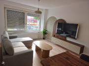 Central 2 Rooms for 4 Persons Full Kitchen