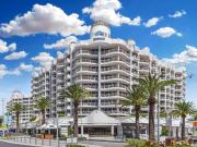 Central Broadbeach Garden Unit Phoenician 1101