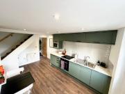 Central Broomhill Two Bed Duplex Apartment