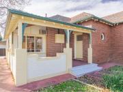 Central Charm with Space & Flexibility