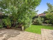 Central Courtyard Comfort