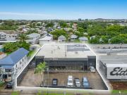 CENTRAL EAST BRISBANE SITE WITH MASSIVE DEVELOPMENT UPSIDE!