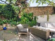 Central London house with stunning garden