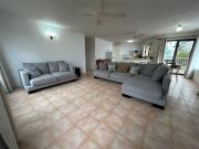 Central Mooloolaba Unit Who needs a car when you live...