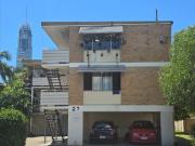 Central Surfers Paradise Renovated One Bedroom Unit