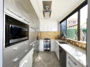 Central Surfers Renovated 2 Bed Apartment