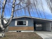 Centralized 3 Bedroom Main Suite right off Mcleod Trail