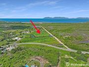 CENTRALLY LOCATED ACREAGE BETWEEN TOWN AND BEACH