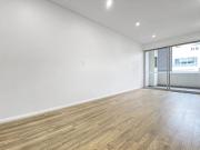 Centrally located apartment in a boutique building