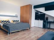 Centrally located, charming suite in the city centre,...