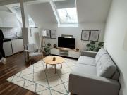 Centrally located & newly renovated apartment within...