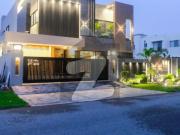 Centrally Located Prime Location House In Formanites...