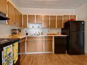 Centre Pointe Plaza 1 Bedroom Apartment for Rent at 2131...