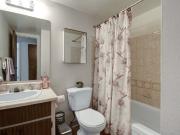 Centre Pointe Plaza 1 Bedroom Apartment for Rent at 2131...
