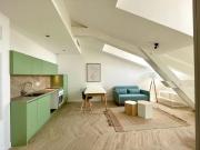 Centre ville 2 pièces rénové dernier étage