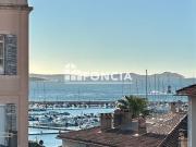 Centre ville ascenseur vue mer