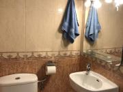 Céntrica habitación para chica estudiante