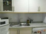 CÉNTRICO APARTAMENTO AMUEBLADO DE 1 DORMITORIO CON GARAJE