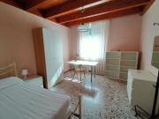Centro, camera singola per STUDENTESSA