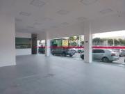 Centro comercial para aluguel lojÃ£o tem 162 mÂ² em...