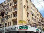 Centro ed triunfo, sala 30mâ², wc social. S/vaga de...