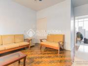 Centro Histórico na cidade de Porto Alegre, possui 01...