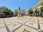 CENTRO LISBOA ao MIRADOURO STA CATARINA ap. T1 coz. equip