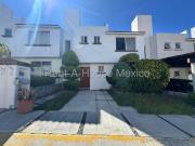 Centro Sur casa de 3 recamaras en VENTA IO858