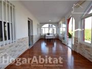 ¡CERCA DE LA PLAYA! PRECIOSO CHALET CON PISCINA, GARAJE,...