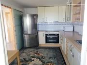 ¡CERCA DEL PUERTO! ALTO Y AMPLIO EN RESIDENCIAL CON PISCINA