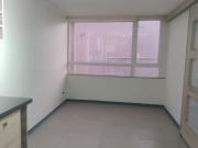 CERCANO A METRO LA MONEDA