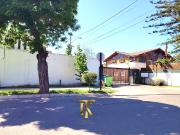 cercano Avenida y supermercado