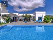 CERRO AZUL MORADIA 4 QUARTOS TERRAÇO PISCINA JARDIM