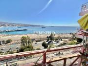 Cerro Barón. Departamento en primera línea con vista al mar