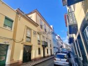 AMPLO EDIFÍCIO MORADIA com QUINTAL no centro histórico...