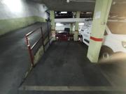 C/FARNES. PLAZA DE PARQUING PARA COCHE GRANDE