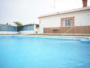 CH500. SUNNY COUNTRY HOUSE WITH POOL AND YARD. IN ROTA