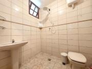 RefÃºgio completo em meio Ã natureza: casa com piscina,...