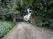 Chácara em Cotia, no bairro Taboleiro Verde, à venda