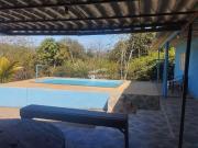 Chácara 1.080m2 03 quartos, piscina e pomar com...