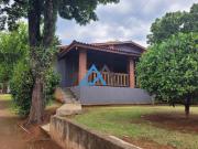 CHÁCARA À VENDA – 1.000m2 | CASA TÉRREA COM PISCINA