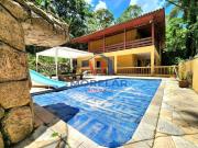 Chácara com 4 quartos à venda, 400m2 por R$ 845.000,00...