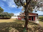 Chácara à venda com 2 dormitórios, 1000 m² por R$...